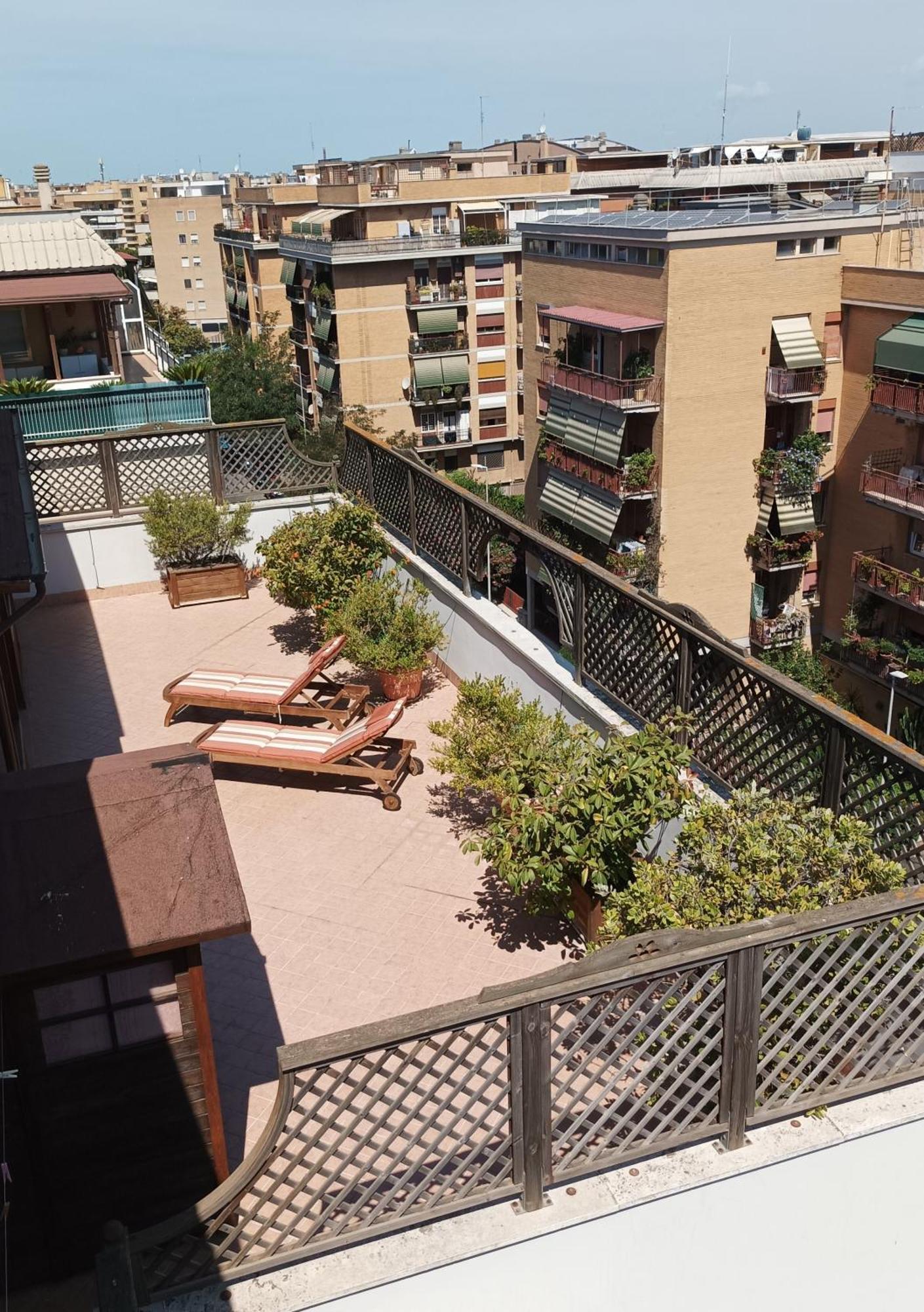 Attico Con Terrazza In Via Dei Traghetti Apartment Lido di Ostia Exterior photo